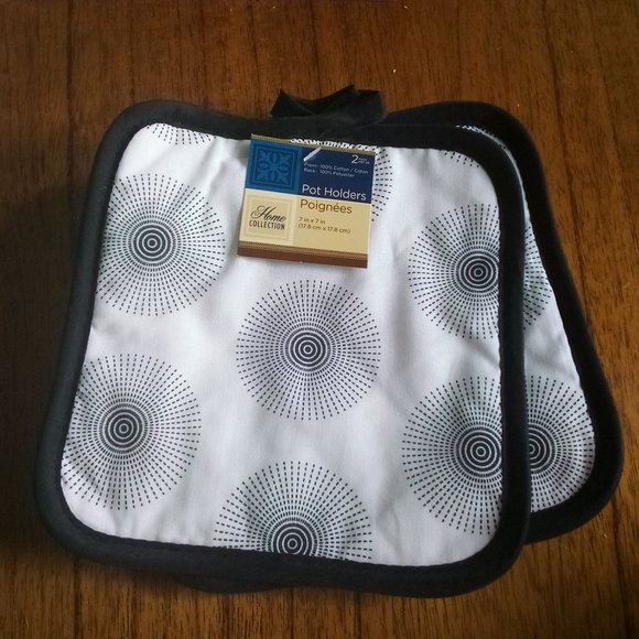 Royal Norfolk Set of 4 New 6" Bowls & Hot Pads - Picture 5 of 9